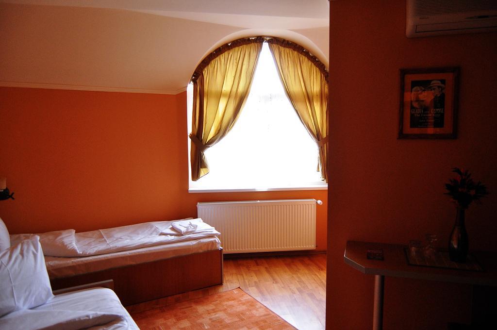 Motel Al Capone ซาตูมาเร ห้อง รูปภาพ